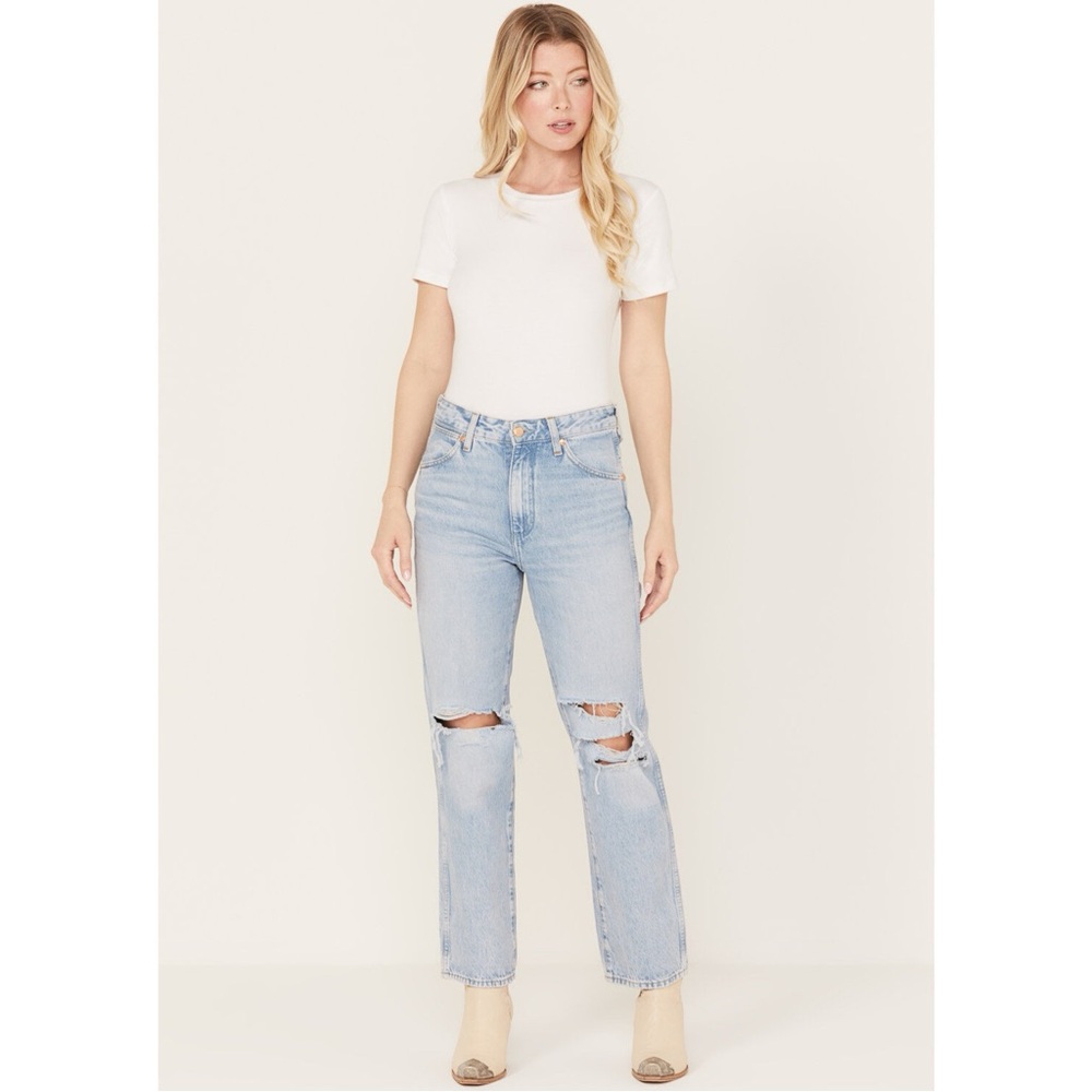 Wrangler Wild West 603 High Rise Straight Jean Women’s 29x28 Bad Intentions